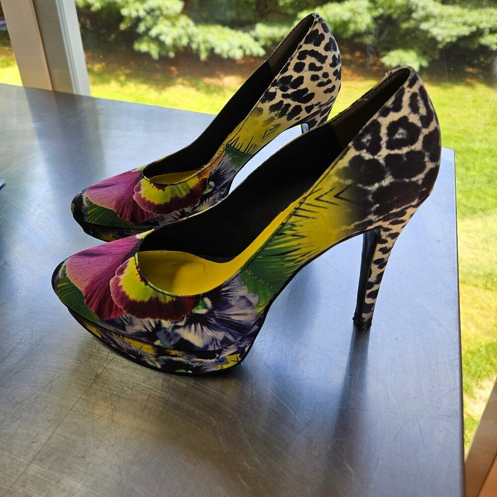 Nine West